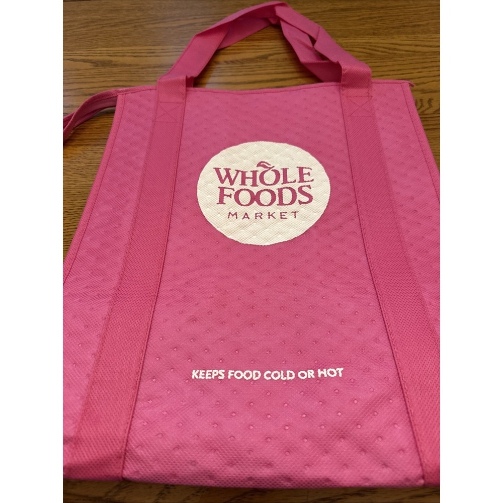 New! Pink WHOLE FOODS Insulated Bag Hot or Cold Thermal Shopping Tote Zipper Top